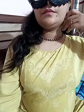 Snapshot of Archana_32 chatting on July 18, 2026, 1:10 am Archana 32 online show from July 18, 2026, 1:10 am