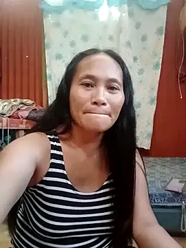 Queenslay online show from June 4, 2026, 12:05 am