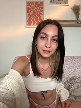 Mila-Rush online show from June 5, 2026, 5:18 pm