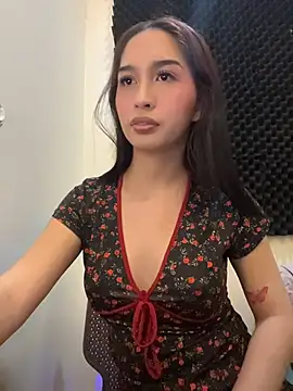 Snapshot of lovely_samina chatting on July 2, 2026, 3:17 am lovely samina online show from July 2, 2026, 3:17 am