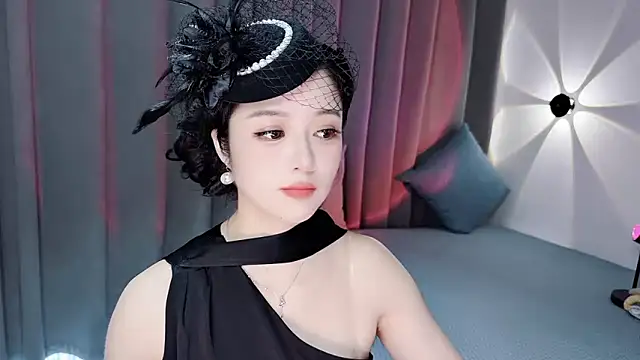 Snapshot of Momo-Wow chatting on July 16, 2026, 5:35 am Momo-Wow online show from July 16, 2026, 5:35 am