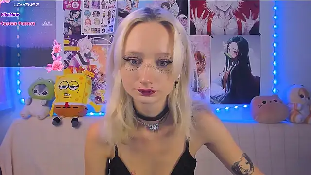 Katia Nabiee online show from July 22, 2026, 4:26 am