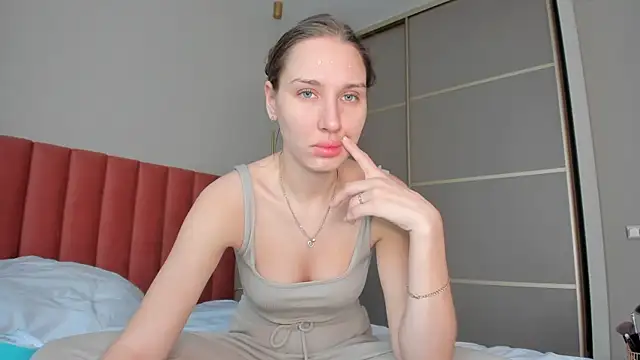 SofiClimbing online show from January 4, 2025, 5:16 am