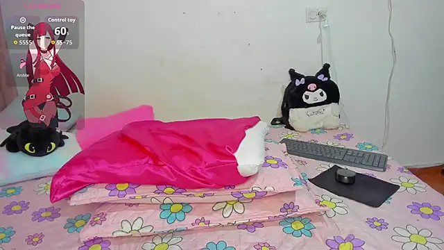 Sakura moon  online show from June 17, 2026, 12:35 am