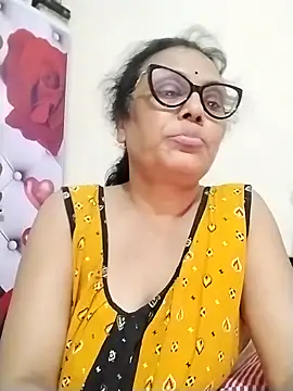 Snapshot of chatterjeesayani567 chatting on June 20, 2026, 5:27 pm chatterjeesayani567 online show from June 20, 2026, 5:27 pm