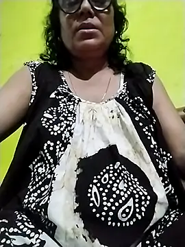 Snapshot of chatterjeesayani567 chatting on July 20, 2026, 9:56 am chatterjeesayani567 online show from July 20, 2026, 9:56 am