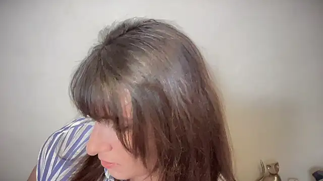 maddiliz online show from February 26, 2025, 2:04 am