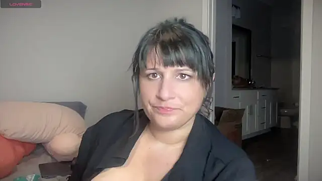 maddiliz online show from March 12, 2025, 12:10 am