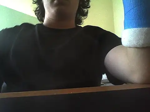 Felix xoxo online show from June 18, 2026, 3:27 pm