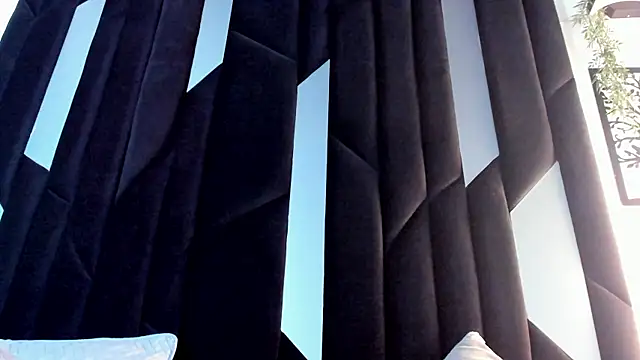 Justin WhiteJS online show from June 23, 2026, 11:30 am