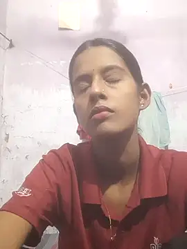 Snapshot of Saloni-Tyagi chatting on August 5, 2026, 5:38 pm Saloni-Tyagi online show from August 5, 2026, 5:38 pm