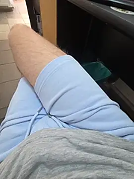 MrHot20cm online show from June 19, 2026, 8:51 am