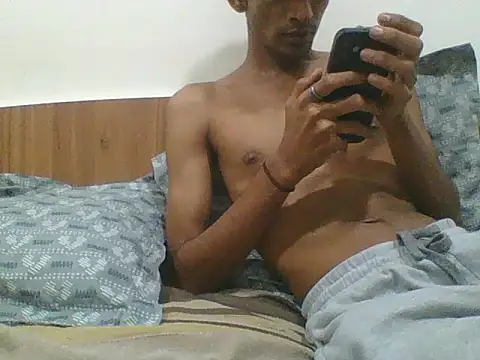 Snapshot of Hunny_Bunny_2 chatting on July 9, 2026, 6:23 pm Hunny Bunny 2 online show from July 9, 2026, 6:23 pm