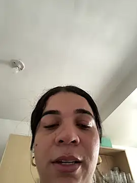 Snapshot of Siri_Luxx chatting on June 15, 2026, 2:41 pm Siri Luxx online show from June 15, 2026, 2:41 pm
