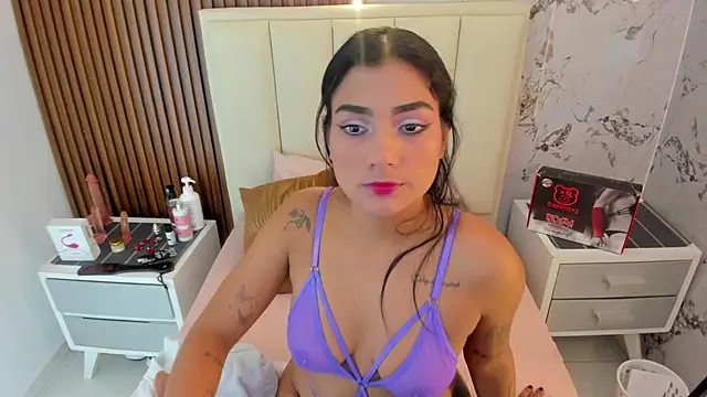 Snapshot of NINAMARTINS chatting on June 26, 2026, 3:55 am NINAMARTINS online show from June 26, 2026, 3:55 am