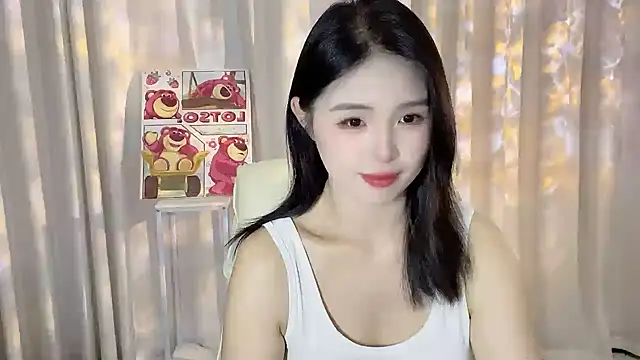 xiao--su online show from July 13, 2026, 2:42 pm