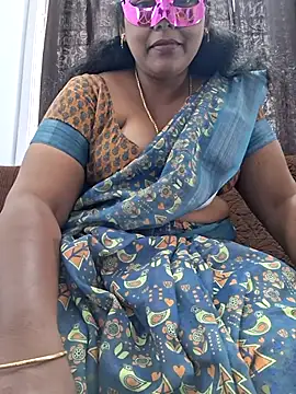 Hot Sreeja Tamil online show from July 27, 2026, 4:30 am