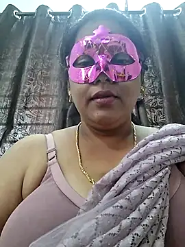 Hot Sreeja Tamil online show from July 29, 2026, 6:33 am