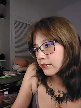 Snapshot of Belcetnat chatting on June 25, 2026, 7:51 pm Belcetnat online show from June 25, 2026, 7:51 pm