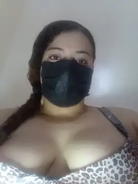 Snapshot of daloua_sexy chatting on August 1, 2026, 11:03 pm daloua sexy online show from August 1, 2026, 11:03 pm