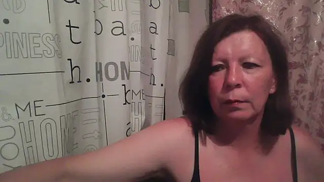 Snapshot of Schastlivaya43 chatting on June 24, 2026, 6:51 pm Schastlivaya43 online show from June 24, 2026, 6:51 pm