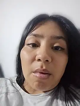 Amber Herrera online show from July 1, 2026, 12:45 am