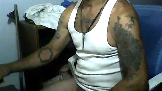 Snapshot of SlickDickyadown chatting on July 17, 2026, 3:24 am SlickDickyadown online show from July 17, 2026, 3:24 am