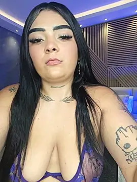 Snapshot of inaya_khalifaa chatting on June 18, 2026, 9:52 pm inaya khalifaa online show from June 18, 2026, 9:52 pm