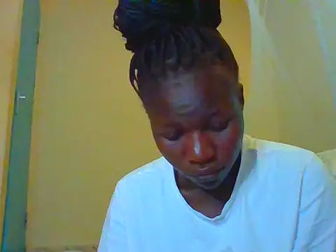 Snapshot of candycrusha chatting on June 7, 2026, 7:56 am candycrusha online show from June 7, 2026, 7:56 am
