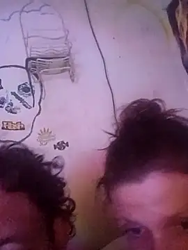 Snapshot of Dubbbetty chatting on August 4, 2026, 3:21 am Dubbbetty online show from August 4, 2026, 3:21 am