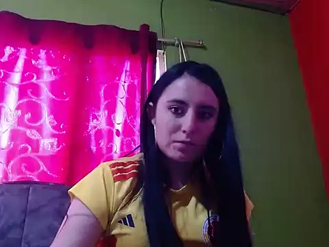 Snapshot of Doll_Hot22 chatting on July 7, 2026, 7:29 pm Doll Hot22 online show from July 7, 2026, 7:29 pm