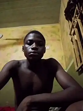 Youngchidi1 online show from July 24, 2026, 10:41 pm