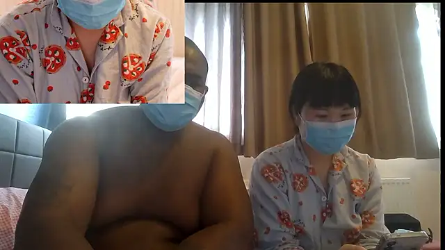 Snapshot of oysteramore chatting on June 30, 2026, 2:51 pm oysteramore online show from June 30, 2026, 2:51 pm
