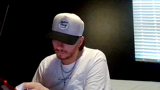 Mikecloudyhawk online show from June 22, 2026, 1:07 am