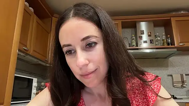 Snapshot of Flamingo_Queen chatting on June 21, 2026, 7:16 pm Flamingo Queen online show from June 21, 2026, 7:16 pm