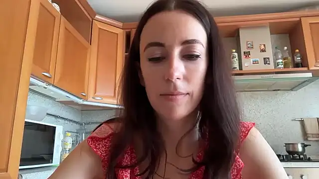 Snapshot of Flamingo_Queen chatting on July 8, 2026, 5:34 am Flamingo Queen online show from July 8, 2026, 5:34 am