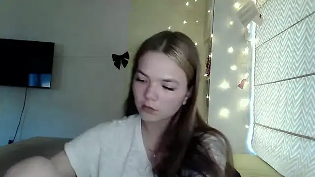 Snapshot of AvrilGillig chatting on June 30, 2026, 3:13 pm AvrilGillig online show from June 30, 2026, 3:13 pm