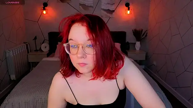Aleks-casterrr online show from June 24, 2026, 5:12 pm