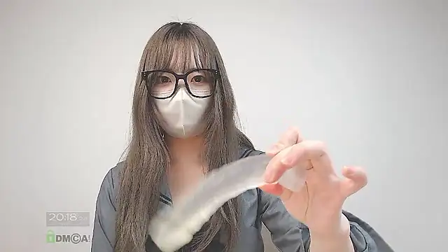 rena nyan online show from June 11, 2026, 11:19 am
