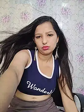 Snapshot of Queen_Rosyy chatting on June 30, 2026, 3:07 am Queen Rosyy online show from June 30, 2026, 3:07 am