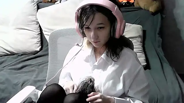 Snapshot of Lilfain_baby chatting on July 24, 2026, 11:19 am Lilfain baby online show from July 24, 2026, 11:19 am
