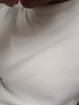 Snapshot of baby_girl_099 chatting on June 15, 2026, 6:59 am baby girl 099 online show from June 15, 2026, 6:59 am