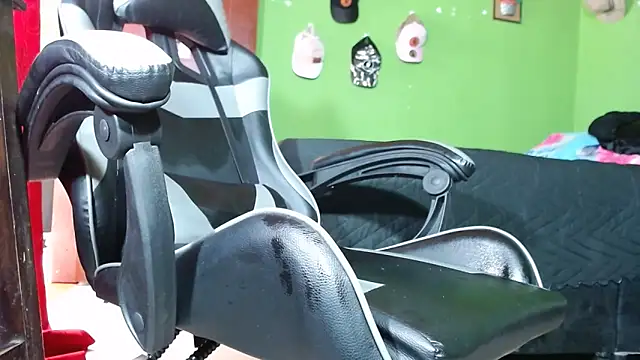 Arian Pervert online show from January 23, 2025, 3:43 pm