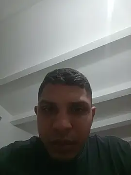 Snapshot of Mylor_Gang chatting on June 10, 2026, 2:12 am Mylor Gang online show from June 10, 2026, 2:12 am