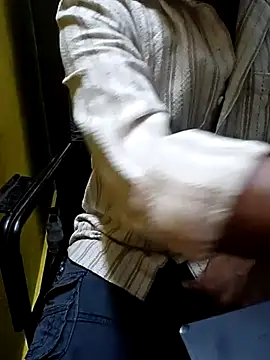 Snapshot of Lawrencedlkk007 chatting on March 7, 2025, 6:54 pm Lawrencedlkk007 online show from March 7, 2025, 6:54 pm