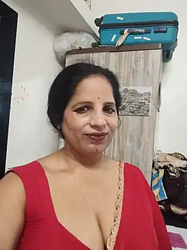 Snapshot of SWEETY01990 chatting on July 17, 2026, 5:47 am SWEETY01990 online show from July 17, 2026, 5:47 am