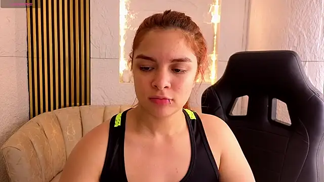 Snapshot of sofia_red_cn chatting on July 8, 2026, 1:32 am sofia red cn online show from July 8, 2026, 1:32 am