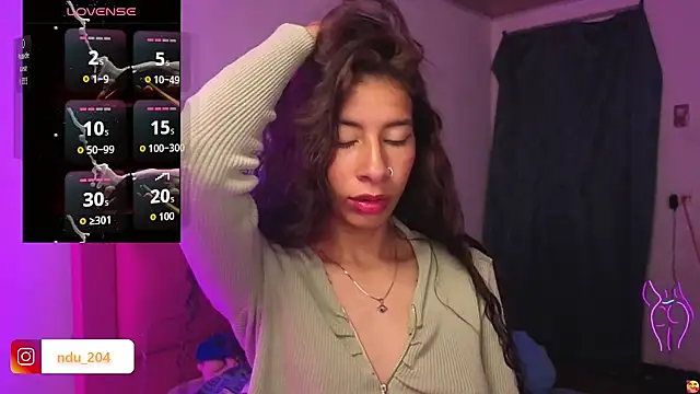 Snapshot of Siena_sofia chatting on June 15, 2026, 7:32 am Siena sofia online show from June 15, 2026, 7:32 am