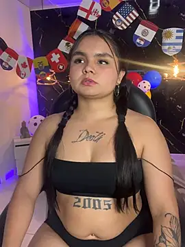 Snapshot of TifanyRoseX chatting on June 30, 2026, 6:53 pm TifanyRoseX online show from June 30, 2026, 6:53 pm