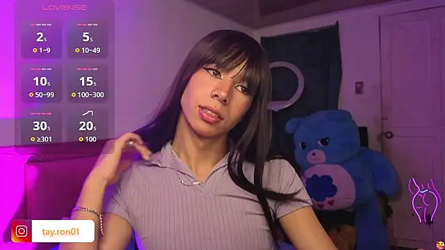 Snapshot of lady_Tayron chatting on June 12, 2026, 3:49 am lady Tayron online show from June 12, 2026, 3:49 am